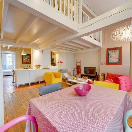 Observance 2 Bedroom Duplex Apartment Бордо Экстерьер фото