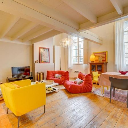 Observance 2 Bedroom Duplex Apartment Бордо Экстерьер фото