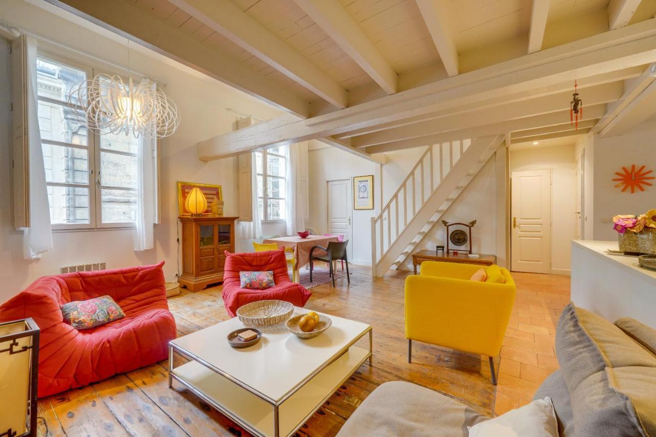 Observance 2 Bedroom Duplex Apartment Бордо Экстерьер фото